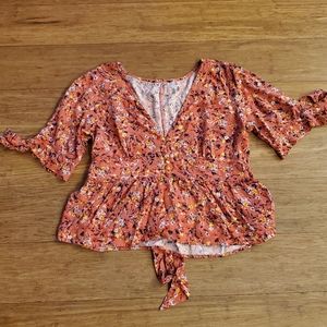 Jessica Simpson shirt